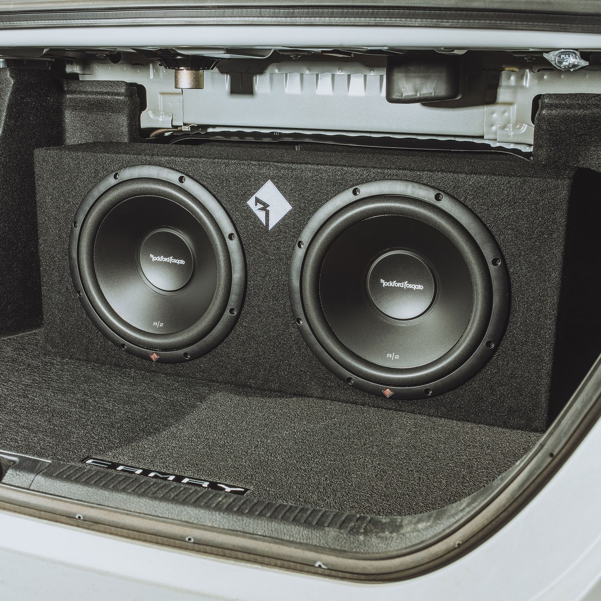 Rockford Fosgate Prime Dual R2 12" Sealed Loaded Enclosure (R22X12) - Image 7