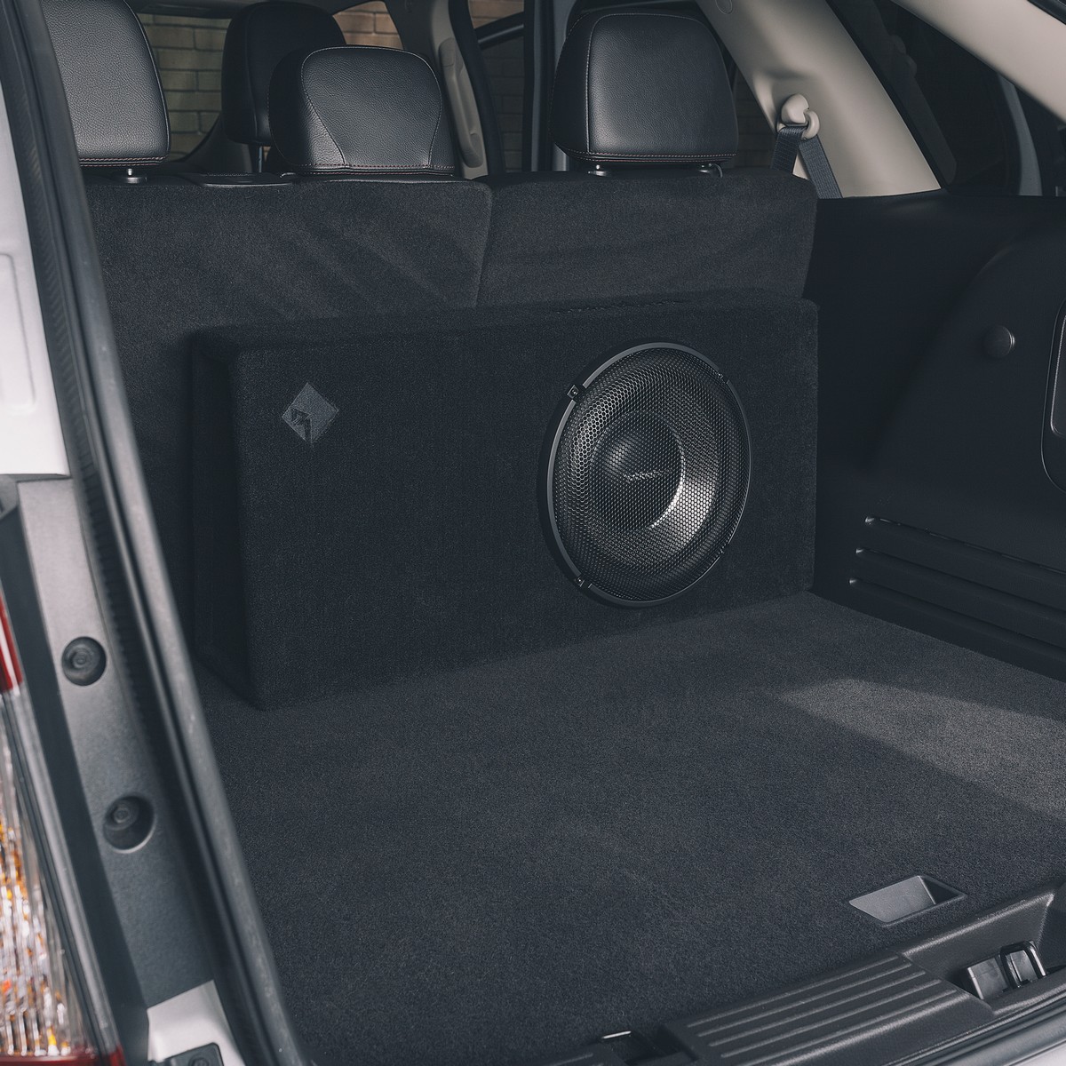 Rockford Fosgate Power Single 12 T1 Slim Sealed Loaded Enclosure (T1S1X12) - Image 4